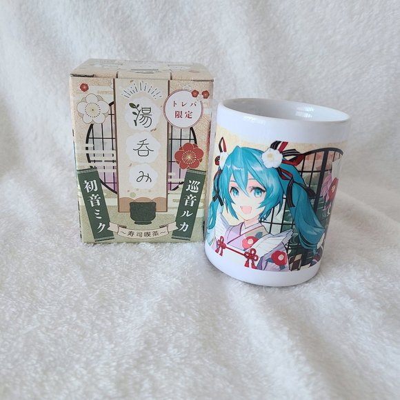 Hatsune Miku - with Megurine Luka - Japanese Tea Cup - Picture 2 of 4